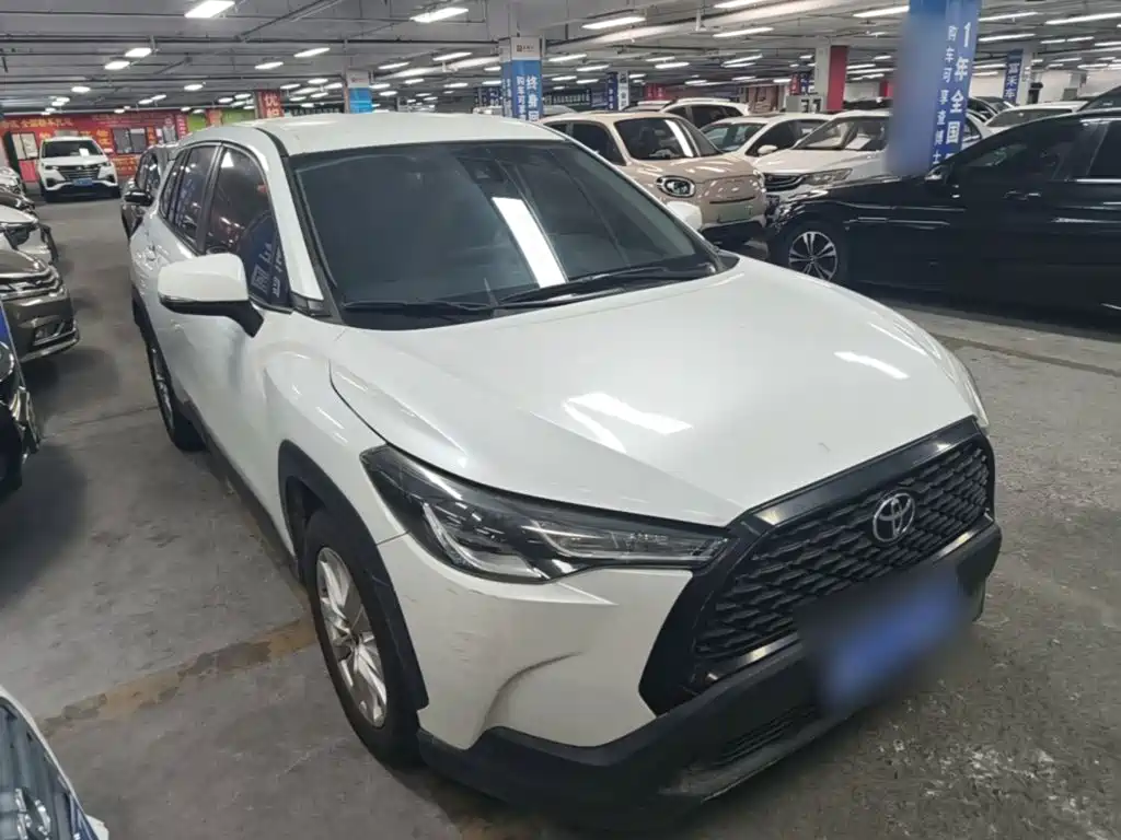Toyota Corolla Cross — фото 4