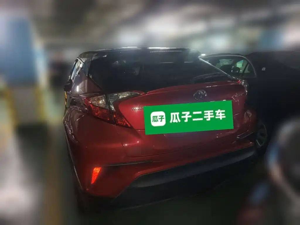 Toyota C-HR — фото 5