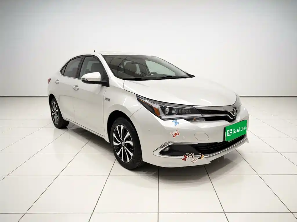 Toyota Corolla Hybrid — фото 3