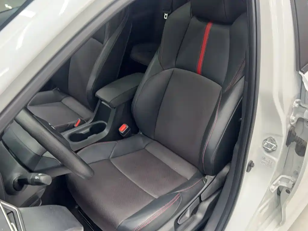 Toyota Levin — фото 11
