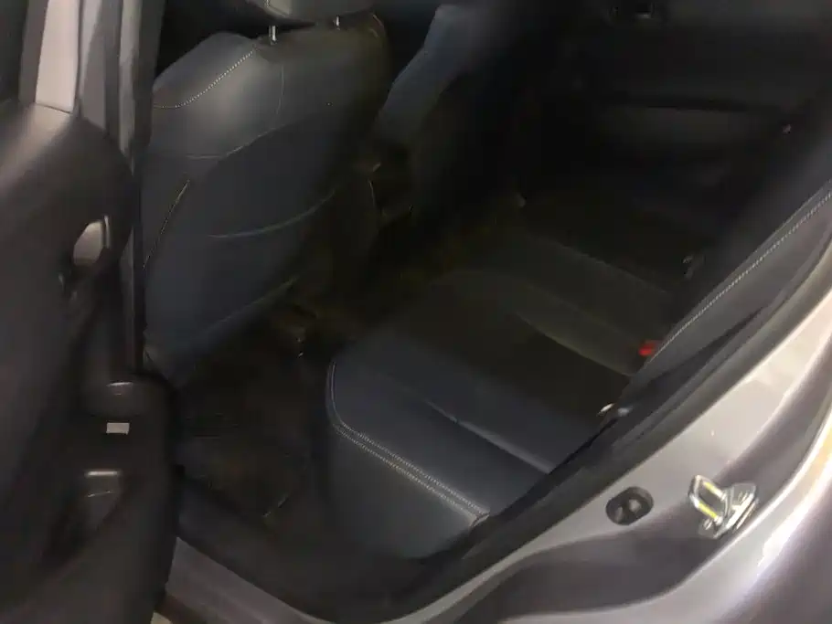 Toyota Corolla Cross — фото 11