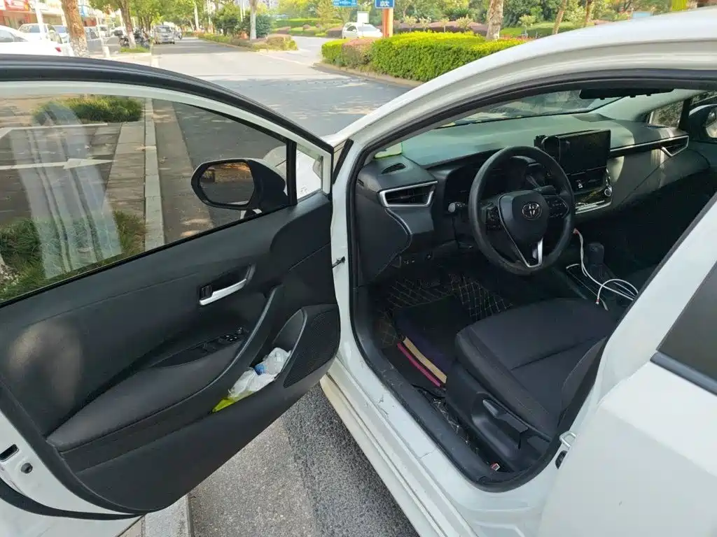 Toyota Levin — фото 14