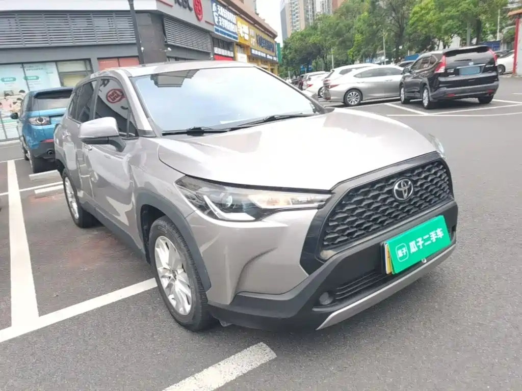 Toyota Corolla Cross — фото 4