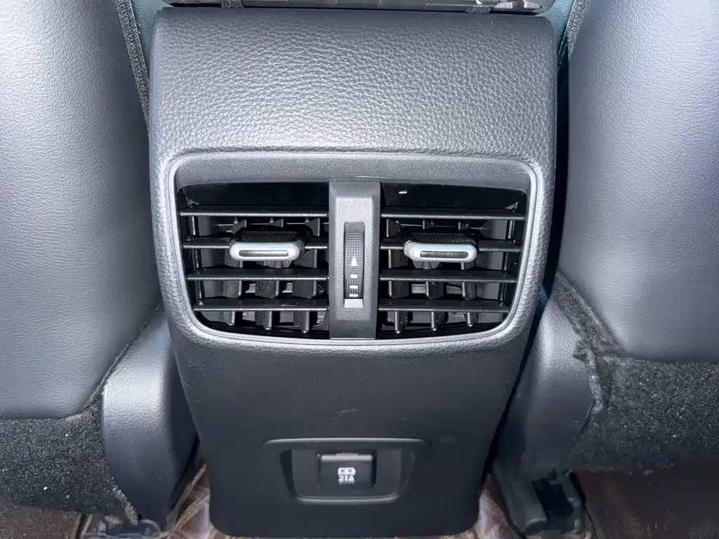 Toyota Levin — фото 18