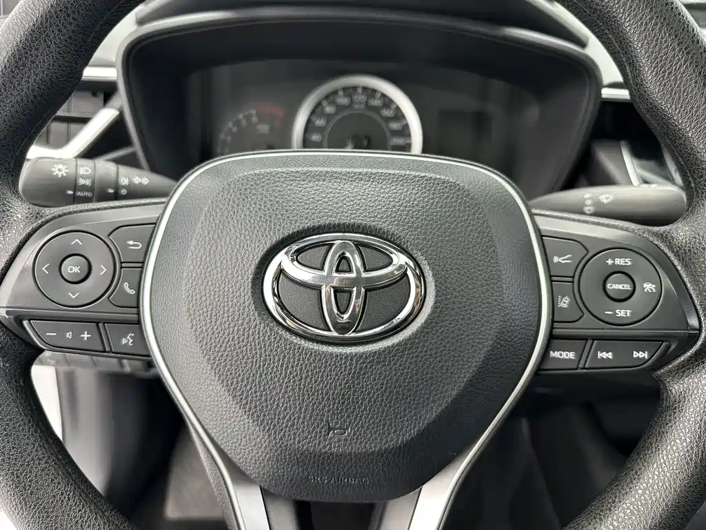 Toyota Levin — фото 13