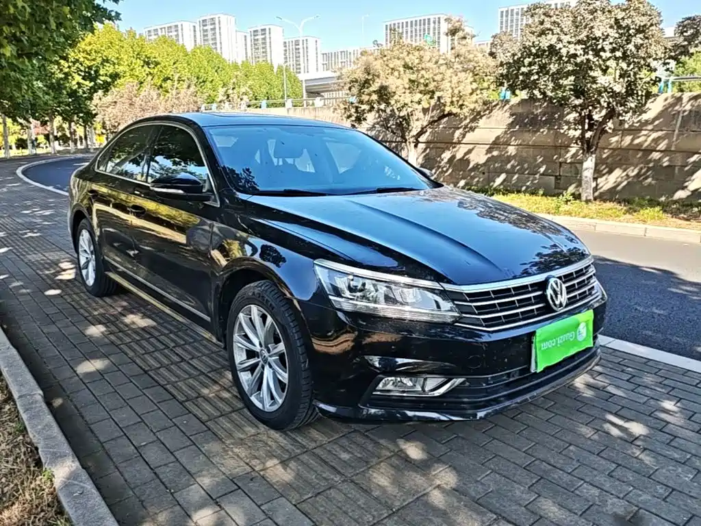 Volkswagen Passat — фото 4