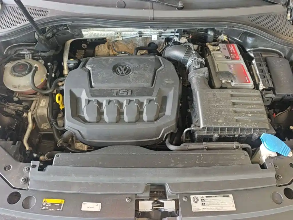 Volkswagen Tiguan — фото 20