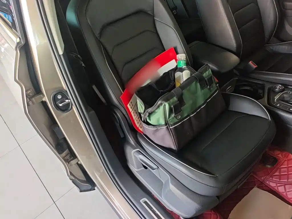 Volkswagen Tiguan — фото 25