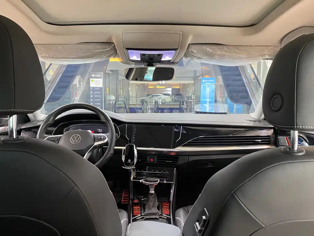 Volkswagen Passat — фото 5
