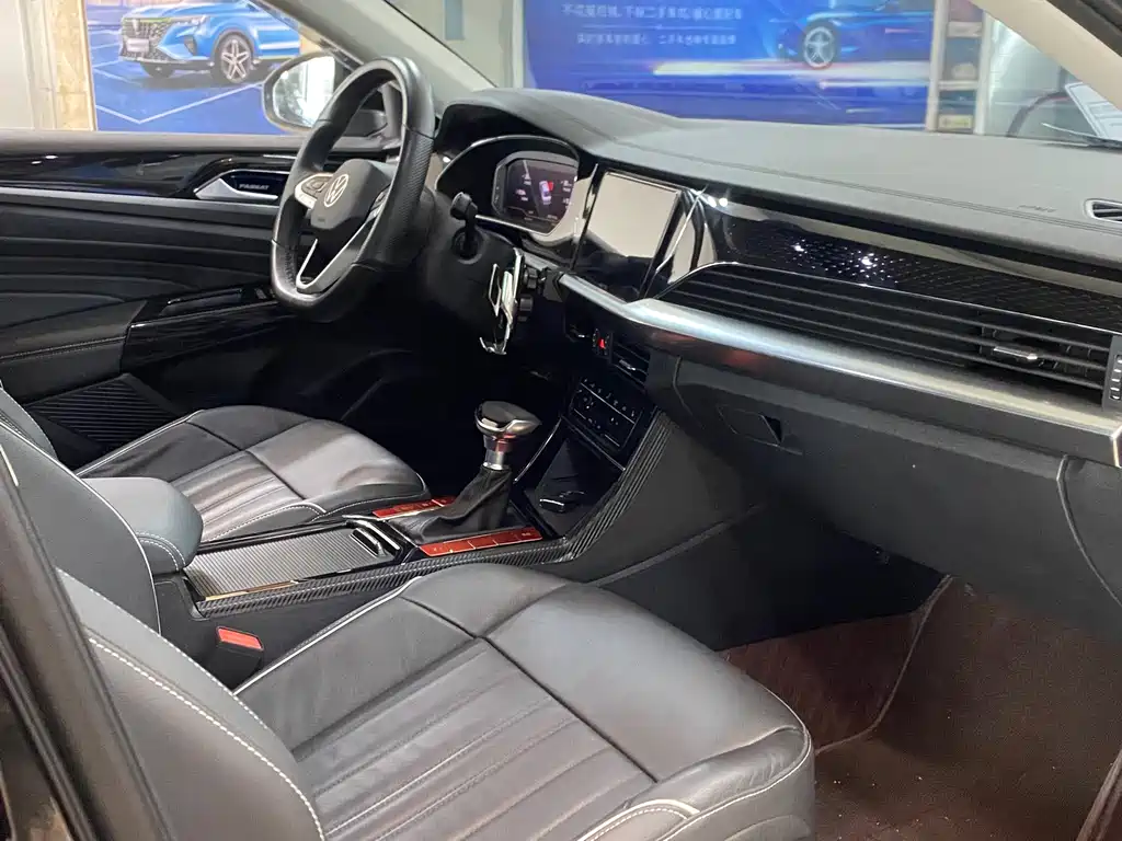 Volkswagen Passat — фото 7
