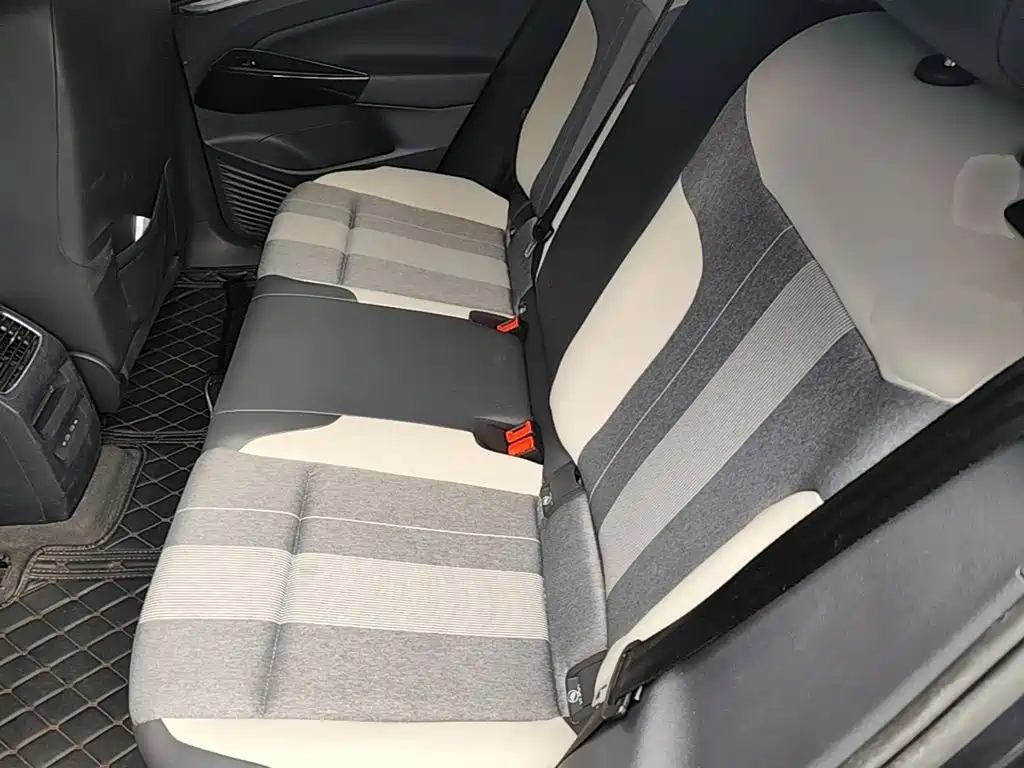 Volkswagen ID.4 Crozz — фото 17