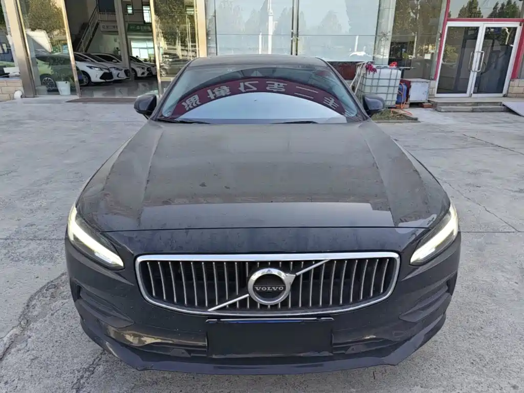 Volvo S90 — фото 3