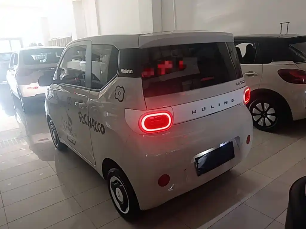 Wuling MINIEV — фото 5