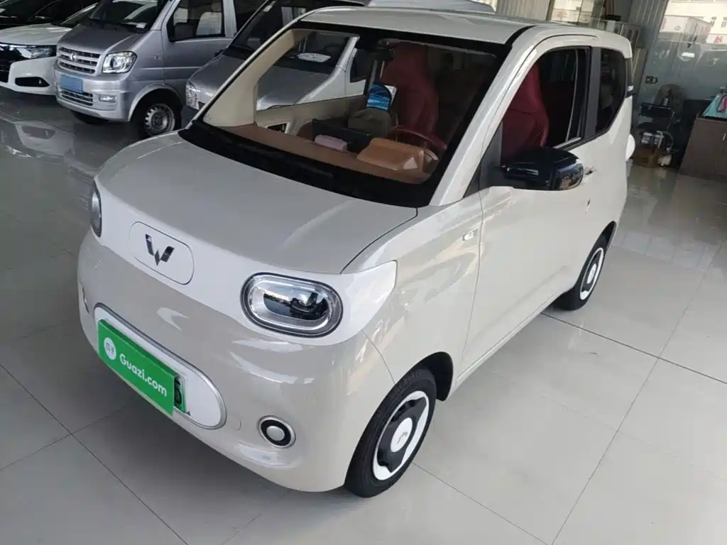 Wuling MINIEV — фото 2