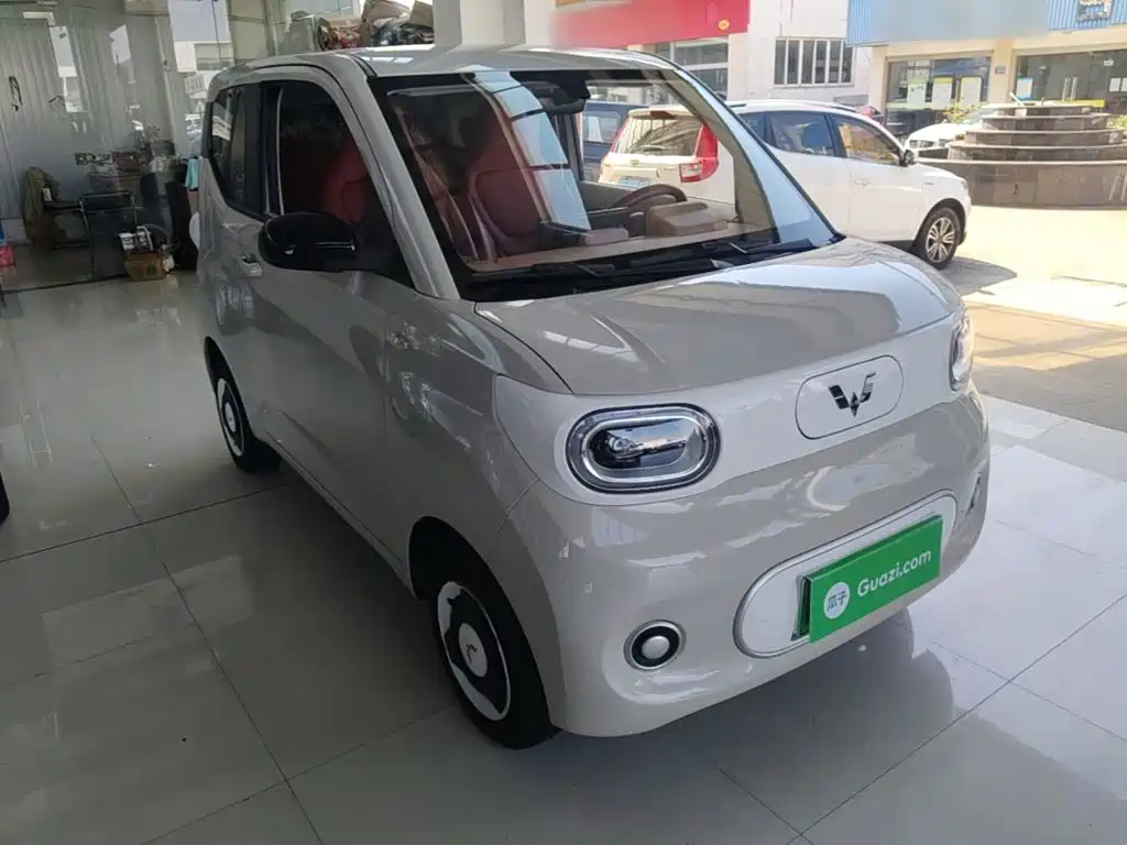 Wuling MINIEV — фото 4