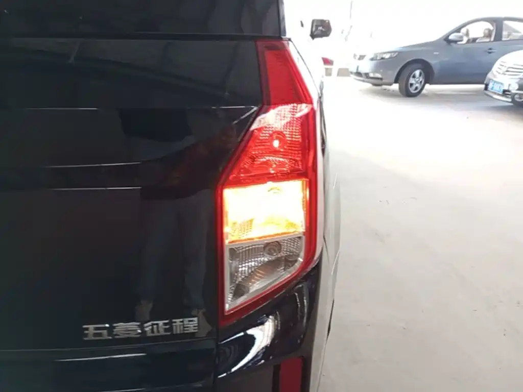 Wuling Zhengcheng — фото 8
