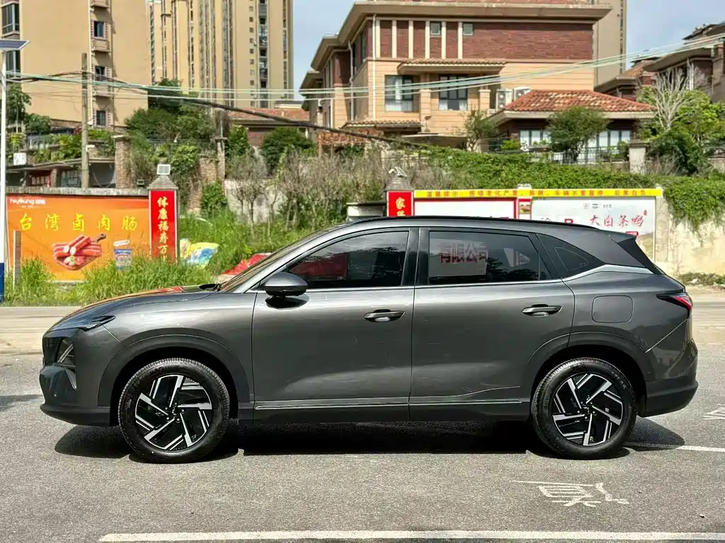 Wuling Xingguang S — фото 3