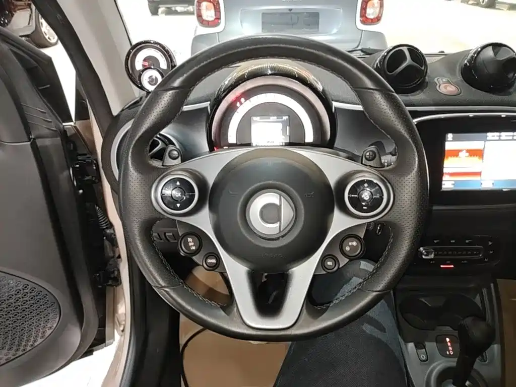 smart Smart Fortwo — фото 11