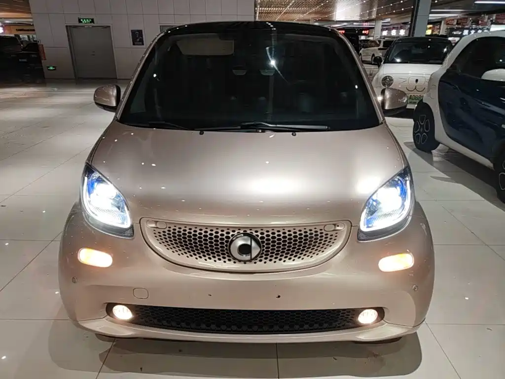 smart Smart Fortwo — фото 3