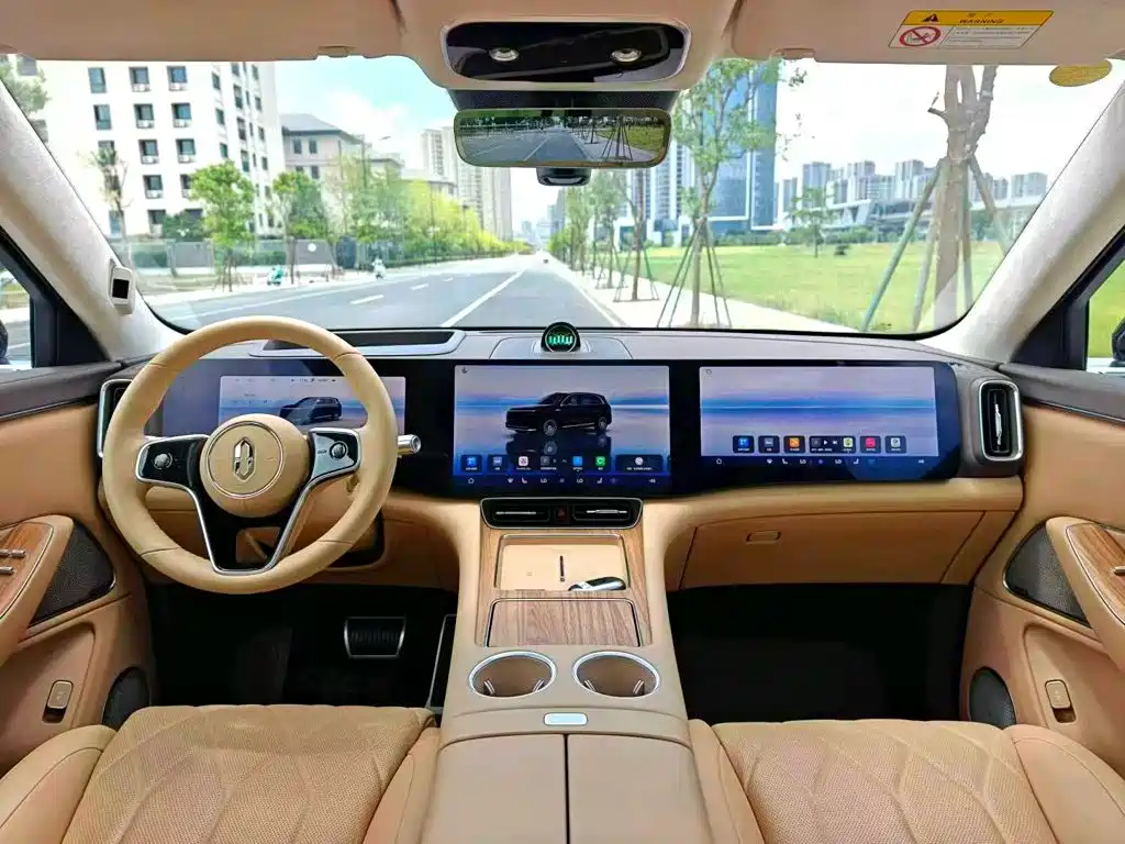 AITO AITO M8 — фото 4