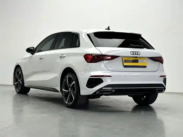 Audi A3 — фото 7
