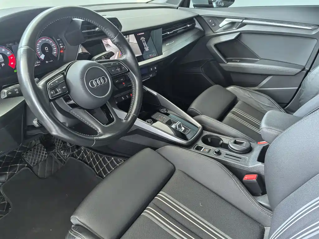 Audi A3 — фото 9