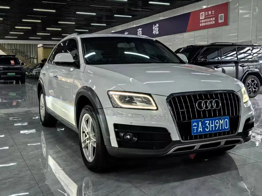 Audi Q5 — фото 2
