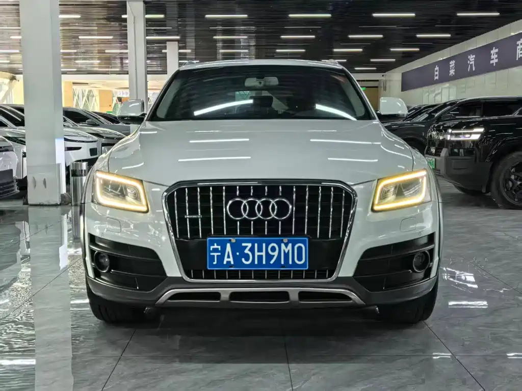 Audi Q5 — фото 3