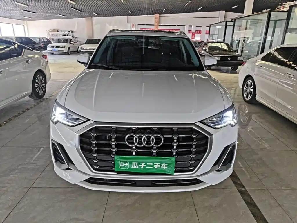 Audi Q3 — фото 3