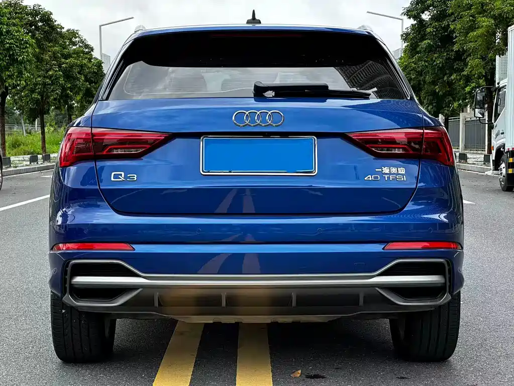 Audi Q3 — фото 5