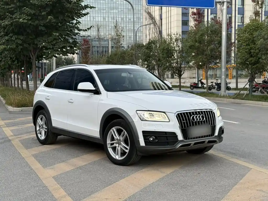 Audi Q5 — фото 5
