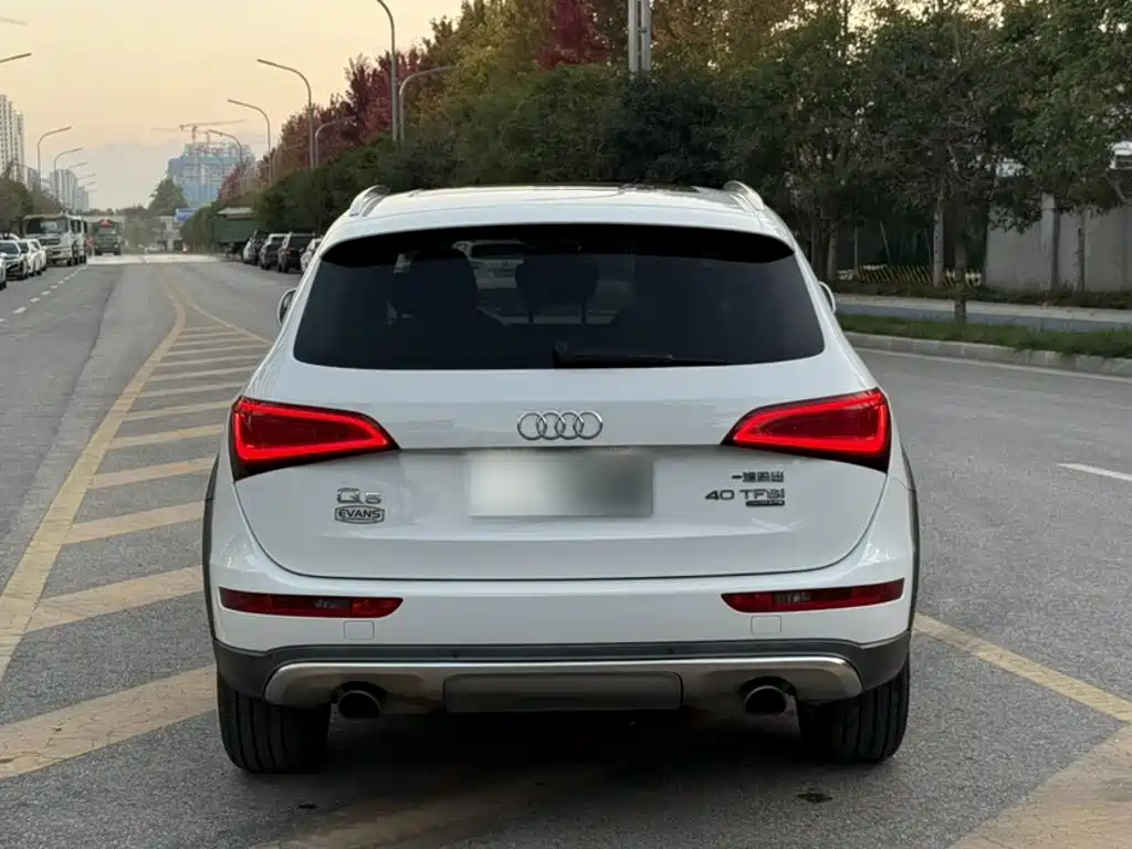Audi Q5 — фото 7
