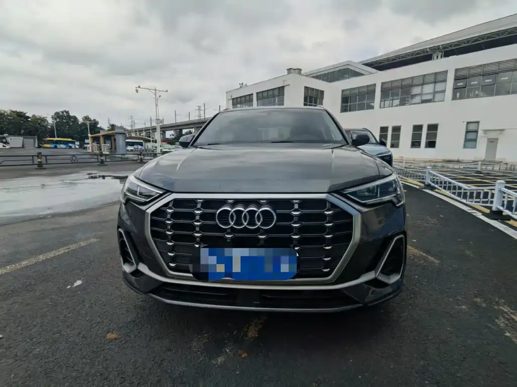 Audi Q3 — фото 2