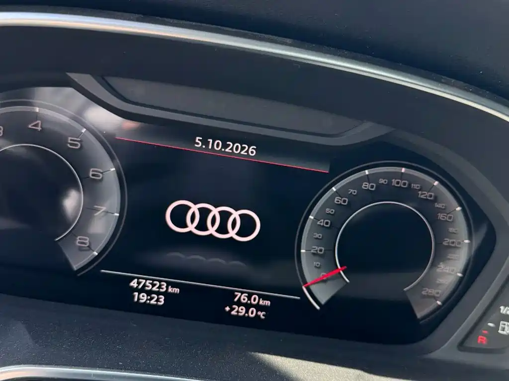 Audi Q3 — фото 9