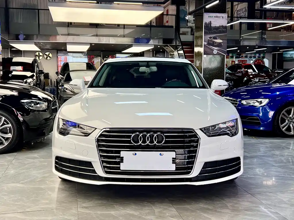 Audi A7 — фото 2