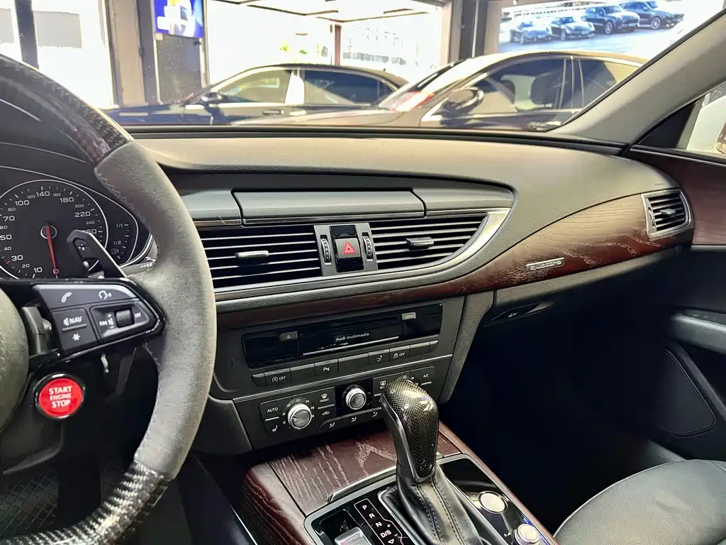 Audi A7 — фото 18