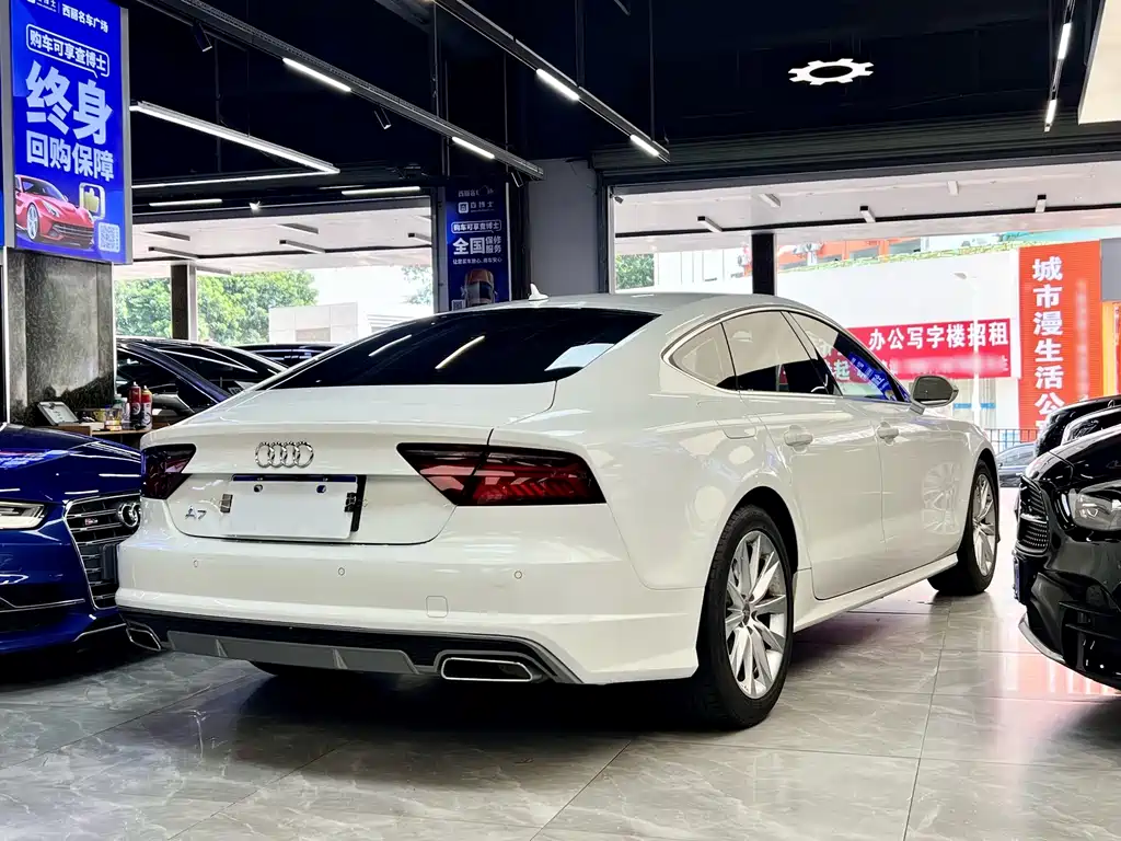 Audi A7 — фото 3