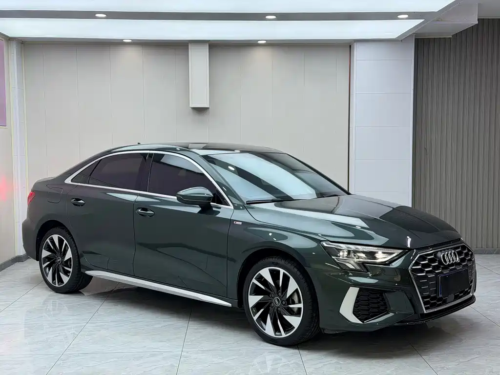 Audi A3 — фото 3