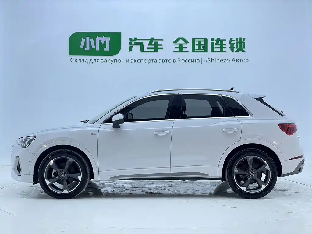 Audi Q3 — фото 7