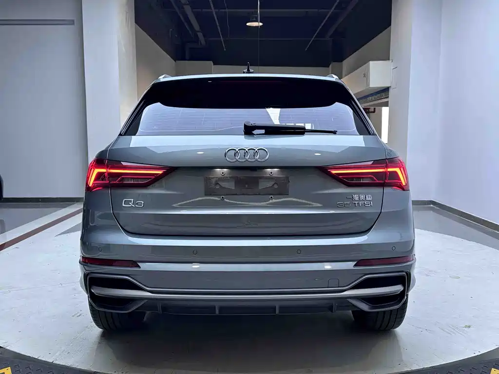 Audi Q3 — фото 5