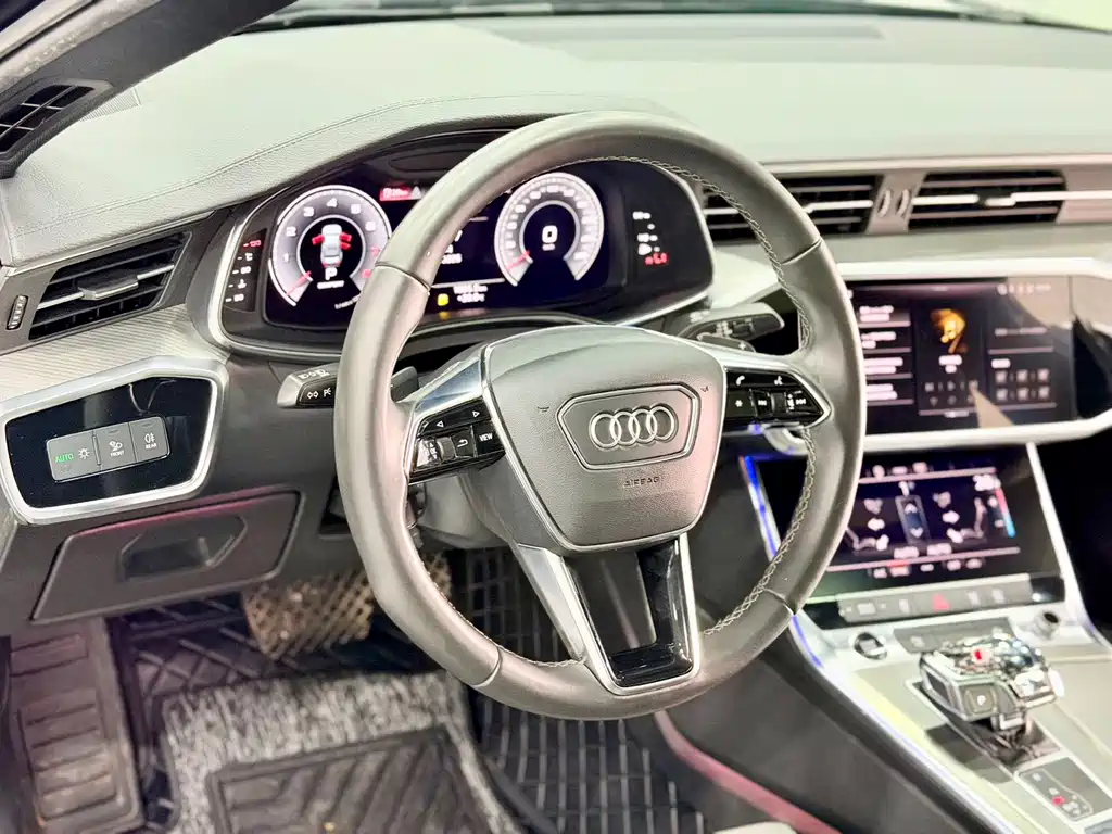 Audi A6L — фото 4