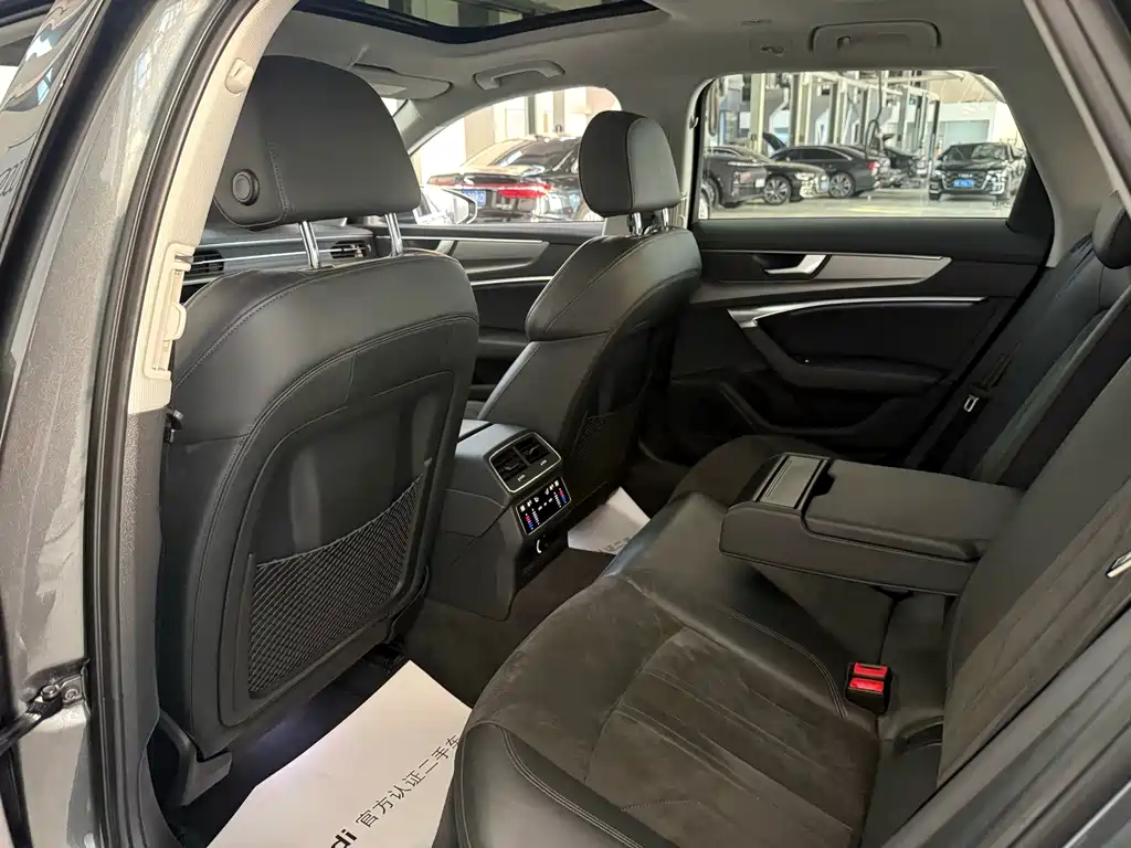 Audi A6 (Import) — фото 7