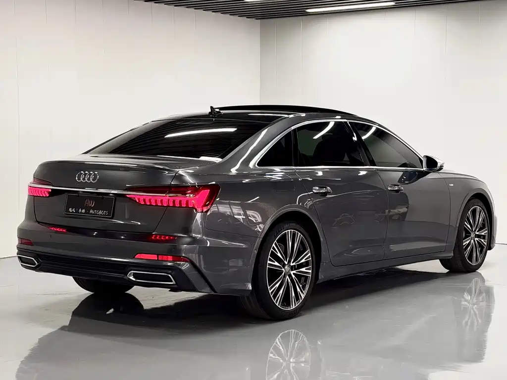 Audi A6L — фото 6