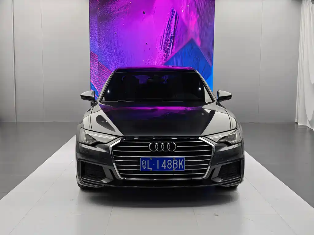 Audi A6L — фото 2
