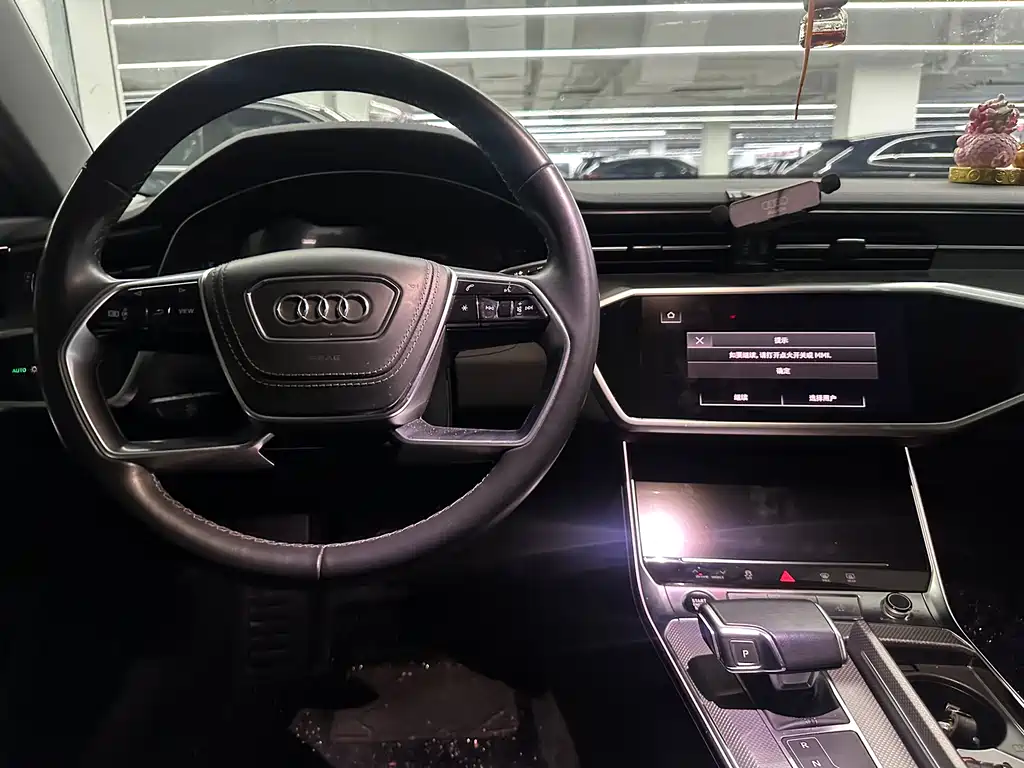 Audi A7L — фото 7