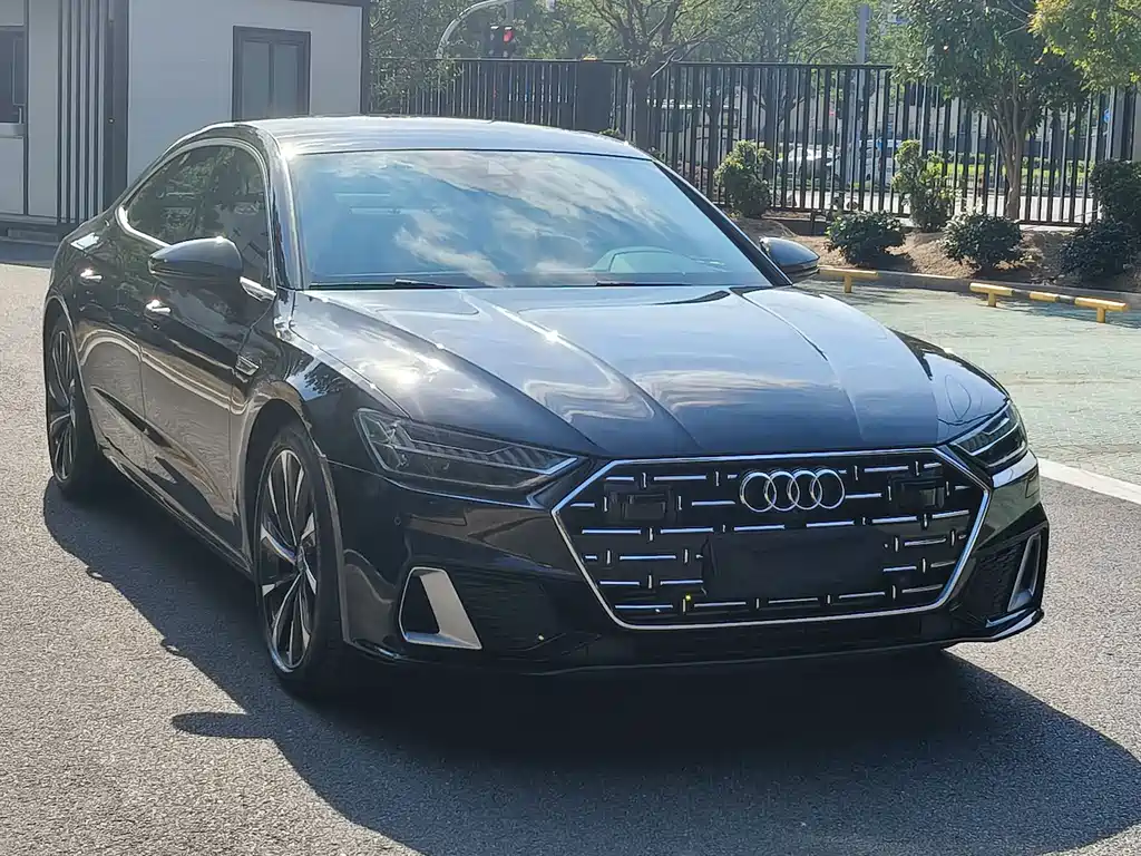 Audi A7L — фото 3
