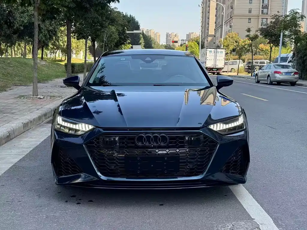 Audi A7L — фото 2