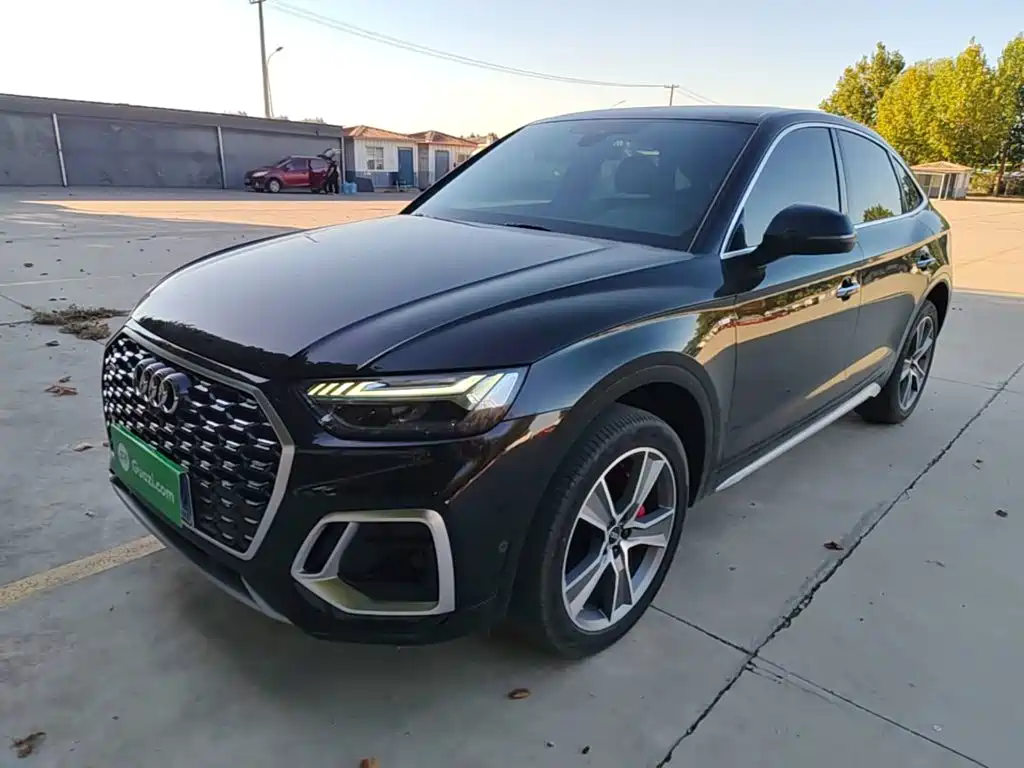Audi Q5L Sportback — фото 2