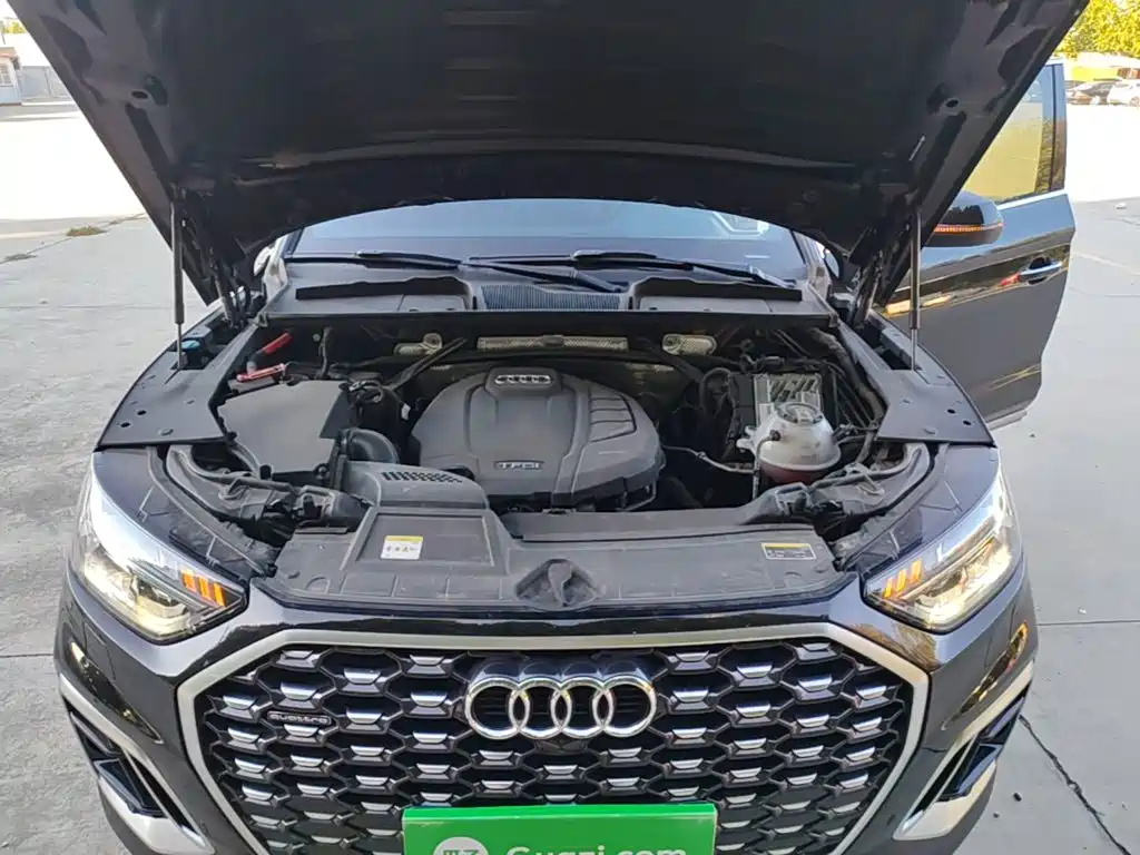 Audi Q5L Sportback — фото 20