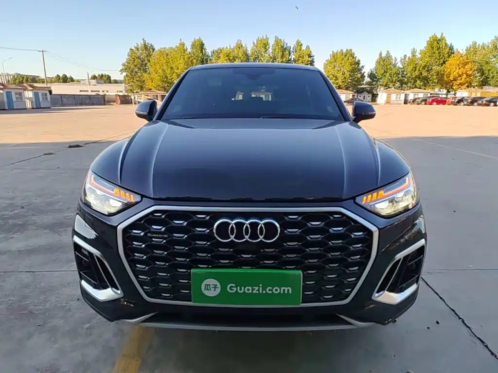 Audi Q5L Sportback — фото 3